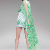 CHIE IMAI Floral Lace Long Cape - Green